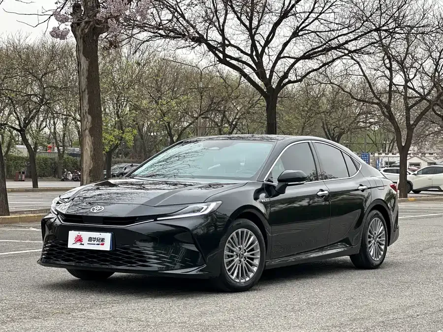 Toyota Camry 2024