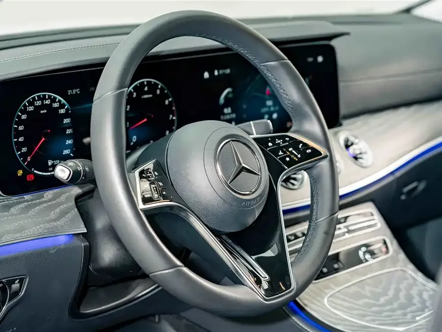Mercedes-Benz CLS Mercedes-Benz CLS 2023 facelift CLS 260 2024 — миниатюра 3