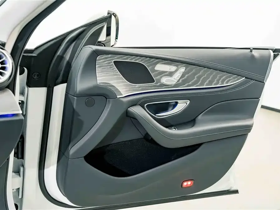 Mercedes-Benz CLS Mercedes-Benz CLS 2023 facelift CLS 260 2024 — миниатюра 4