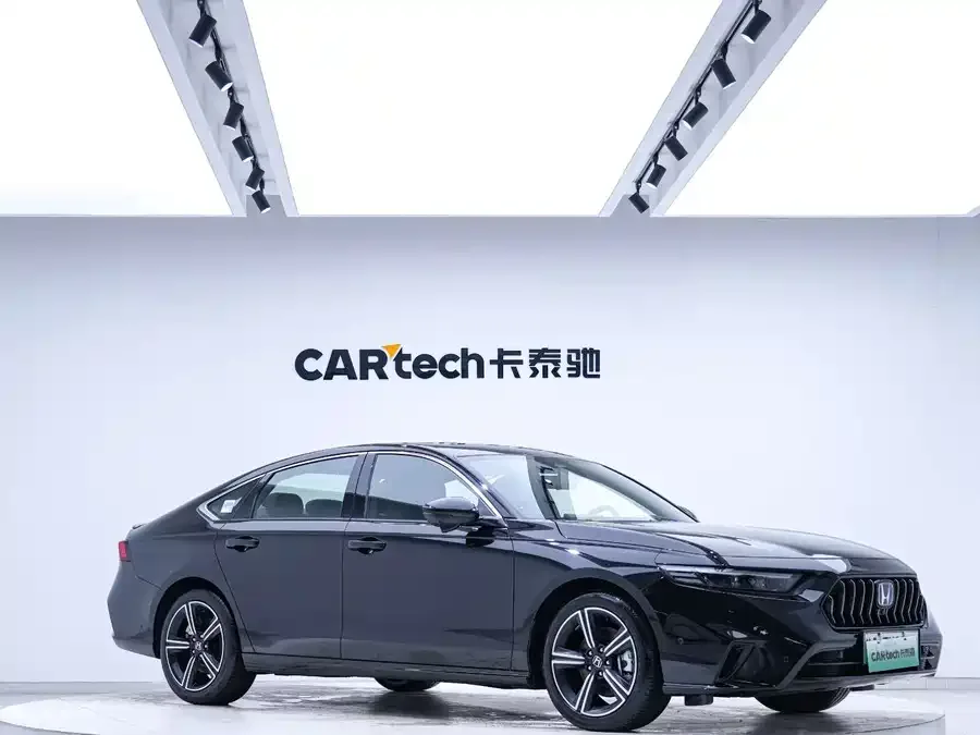 Honda Inspire PHEV Inspire New Energy 2025 e:PHEV Smart Edition 2025 — миниатюра 2