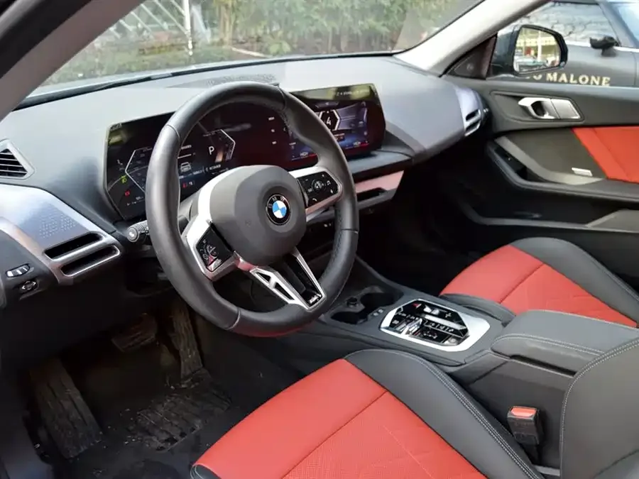 BMW 2 Series BMW 2 Series 2025 225L M Sport Night Edition 2025 — миниатюра 3