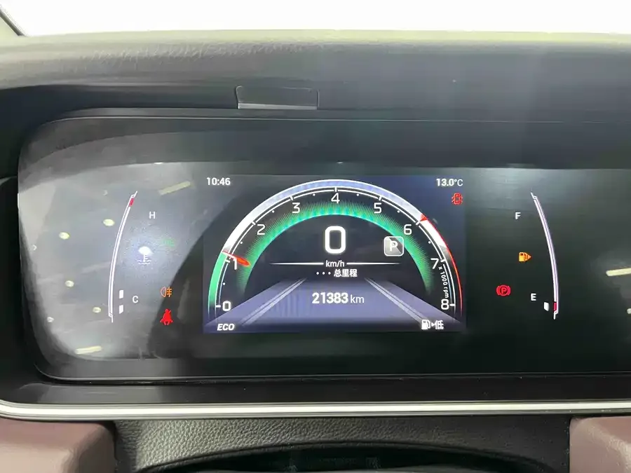 GAC Trumpchi M6 Trumpchi M6 2021 Pro 270T Automatic Deluxe Edition 2022 — миниатюра 4