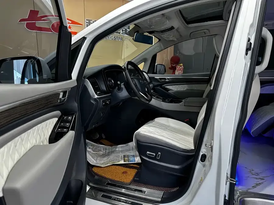 GAC Trumpchi M8 Trumpchi M8 2021 Lead Show Series 390T Exclusive Edition 2022 — миниатюра 3