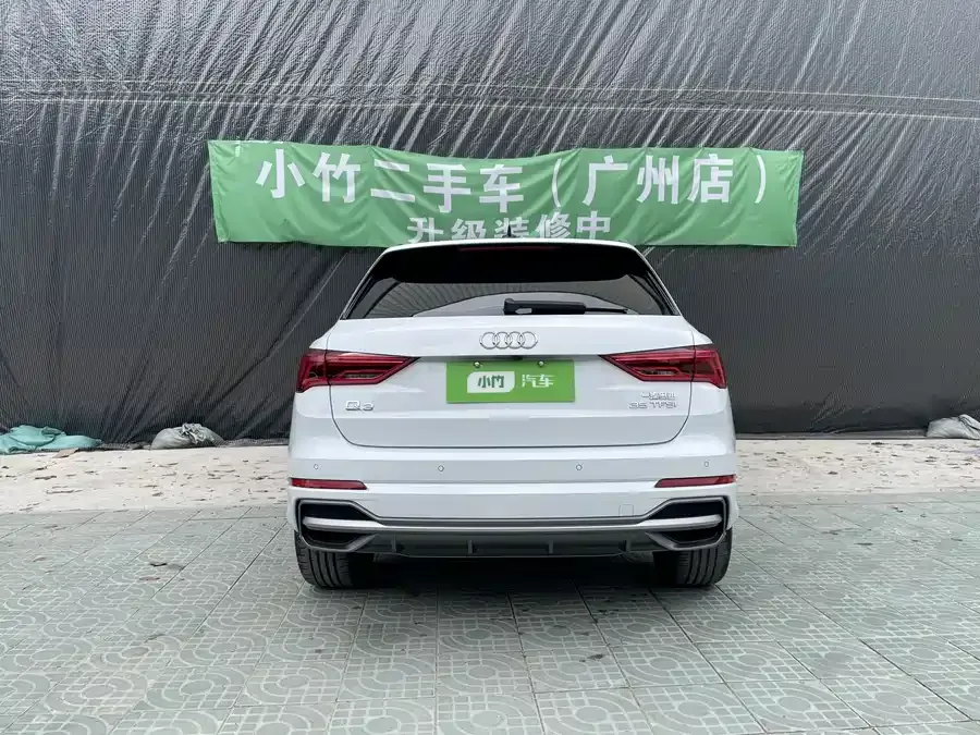 Audi Q3 2022 35 TFSI Fashionable and Dynamic 2022 — миниатюра 2
