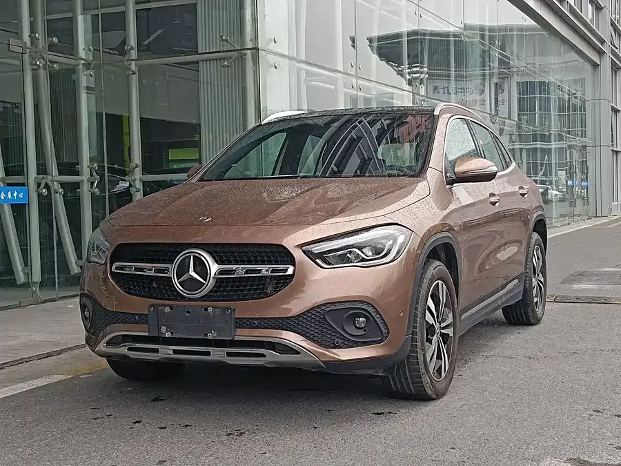 Mercedes-Benz GLA 2023
