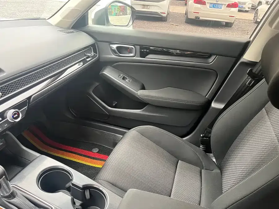 Honda Integra Stylish 2023 240TURBO CVT Leading Edition 2023 — миниатюра 4