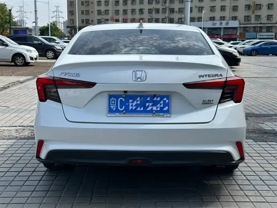 Honda Integra Stylish 2023 240TURBO CVT Technology Edition 2024 — миниатюра 2