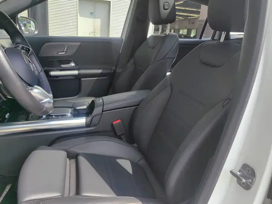 Mercedes-Benz GLA Mercedes-Benz GLA 2024 GLA 220 2024 — миниатюра 4