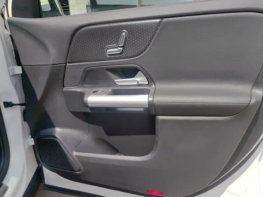 Mercedes-Benz GLA Mercedes-Benz GLA 2024 GLA 220 2024 — миниатюра 5