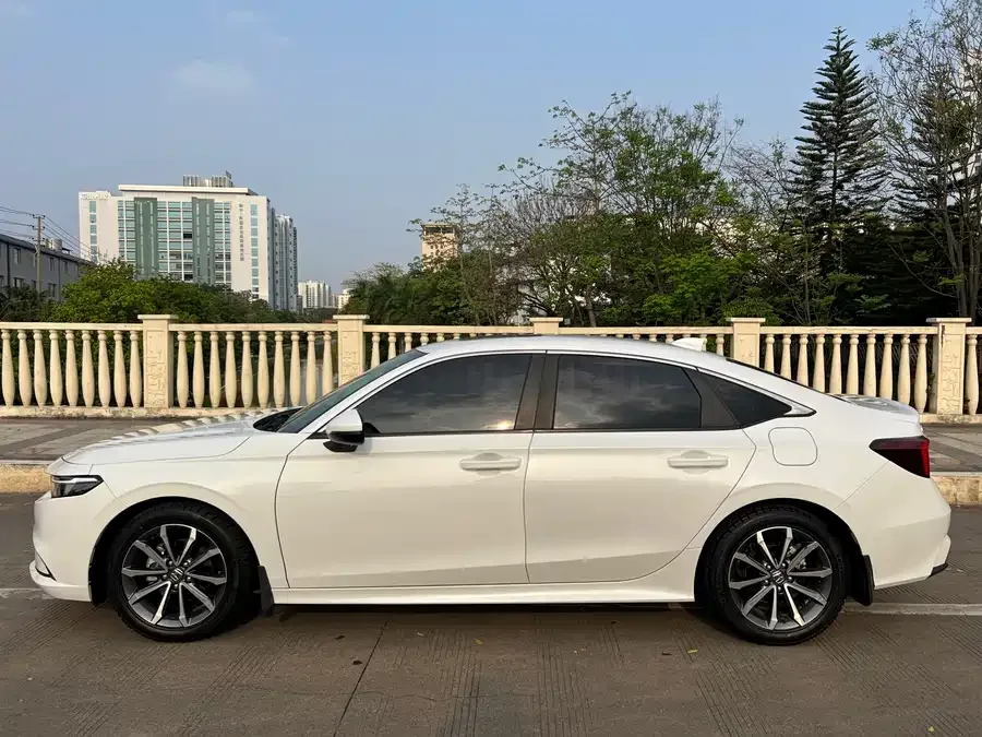 Honda Integra Stylish 2022 240TURBO CVT Technology Edition 2022 — миниатюра 5