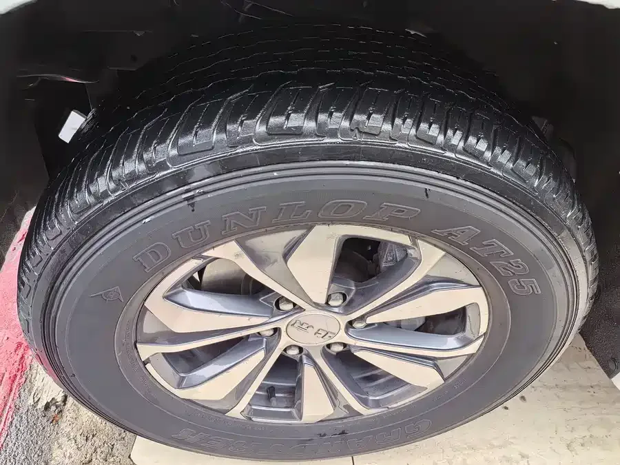 BAIC BJ60 Beijing Off-road BJ60 2023 2.0T Qianli Edition Five-seater 2023 — миниатюра 2