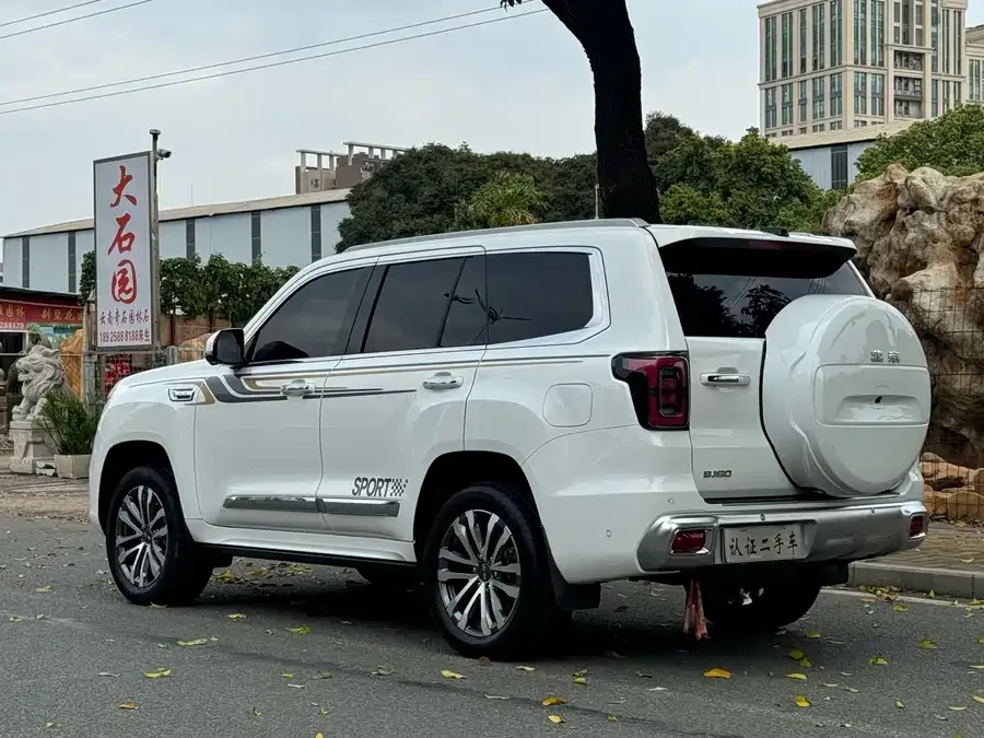 BAIC BJ60 Beijing Off-road BJ60 2022 2.0T 11th Edition Five Seats 2023 — миниатюра 4