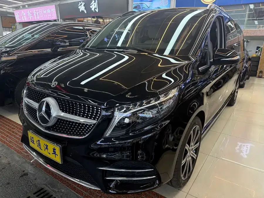 Mercedes-Benz Class V 2023