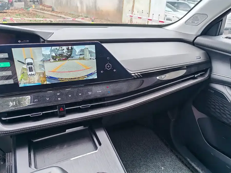 Changan UNI-K Changan UNI-K 2024 2.0T 2WD Global Edition 2024 — миниатюра 4