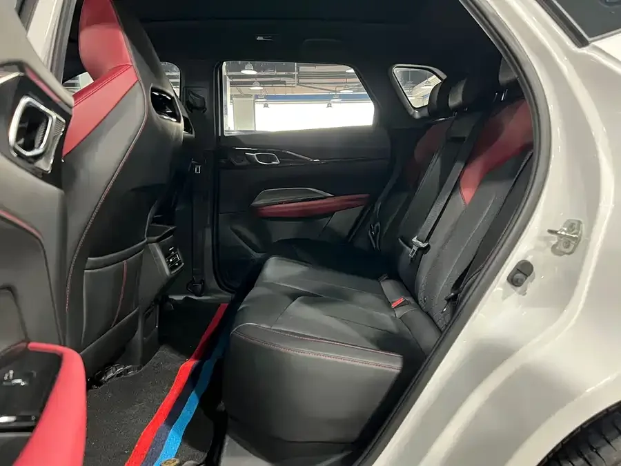 Oshan Z6 Changan Auchan Z6 2023 Blue Whale 2.0T automatic smart remote model 2024 — миниатюра 5