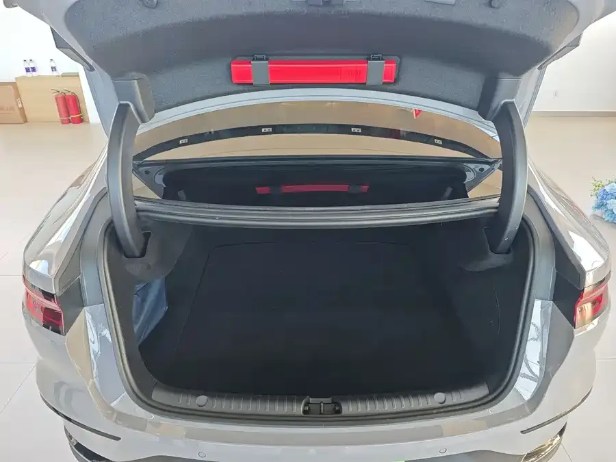 BYD Second-hand Han 2025 DM-i Intelligent Driving Edition 125KM LiDAR Flagship Model 2025 — миниатюра 3