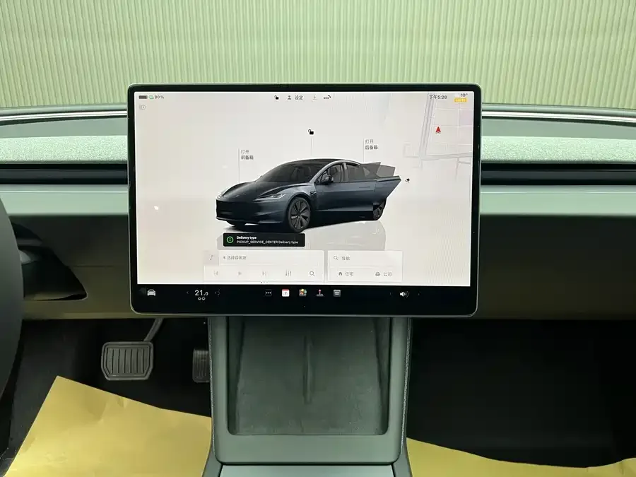 Tesla Model 3 Model 3 2025 facelift rear-wheel drive version 2026 — миниатюра 5