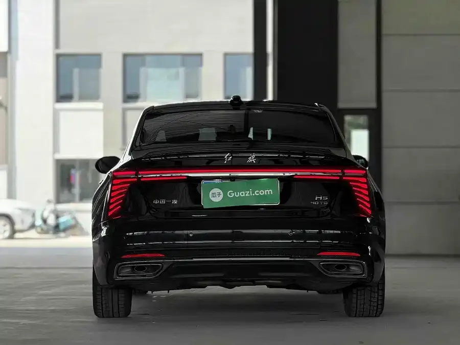 Hongqi H5 Hongqi H5 2024 2.0T Automatic Intelligent Connection Flagship Chang Edition 2023 — миниатюра 2