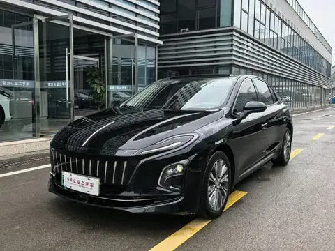 Hongqi E-QM5 2024 buy in Moscow