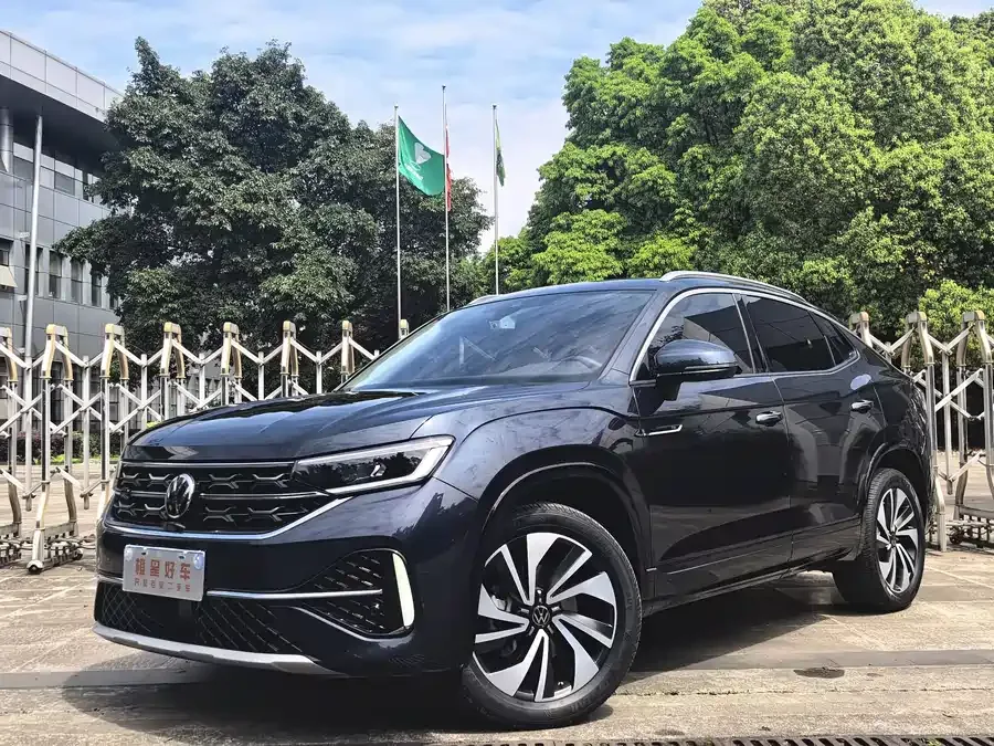 Volkswagen Tayron X Tanyue X 2023 330TSI 2WD Premium High-Energy Edition 2023 — фото 1, купить с доставкой в Москву