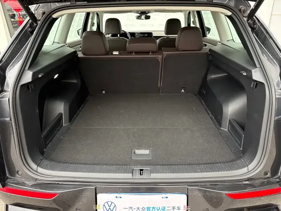 Volkswagen Tavendor 2023 Lanxun 380TSI 4WD R-Line Touring Edition 2023 — миниатюра 4