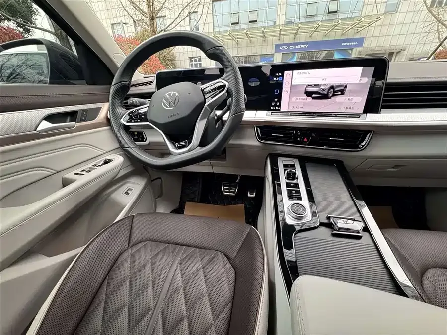 Volkswagen Tavendor 2023 Lanxun 380TSI 4WD R-Line Touring Edition 2024 — миниатюра 3