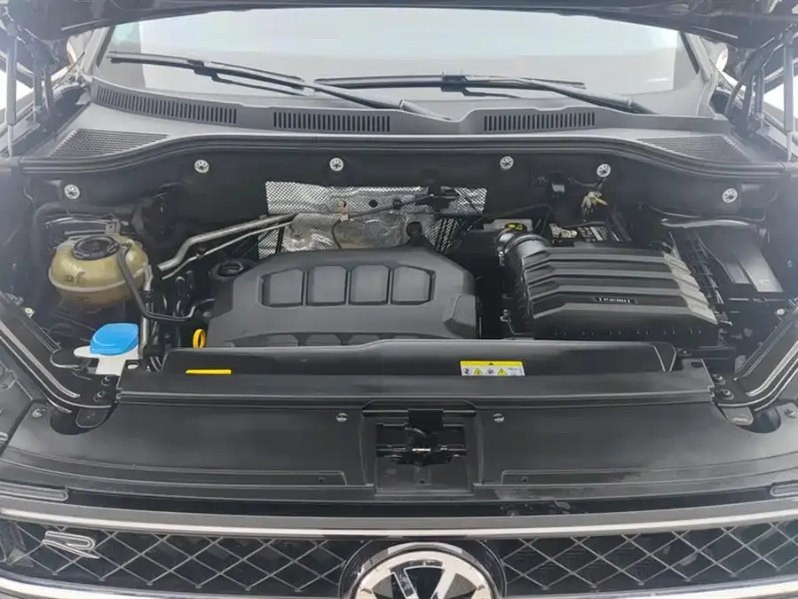 Volkswagen Tavendor 2023 Lanxun 380TSI 4WD R-Line Touring Edition 2023 — миниатюра 3