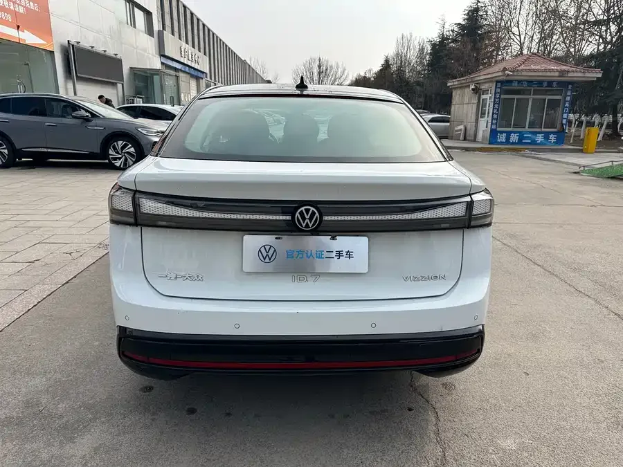 Volkswagen ID.7 VIZZION Volkswagen ID.7 VIZZION 2024 AIR 2024 — миниатюра 5