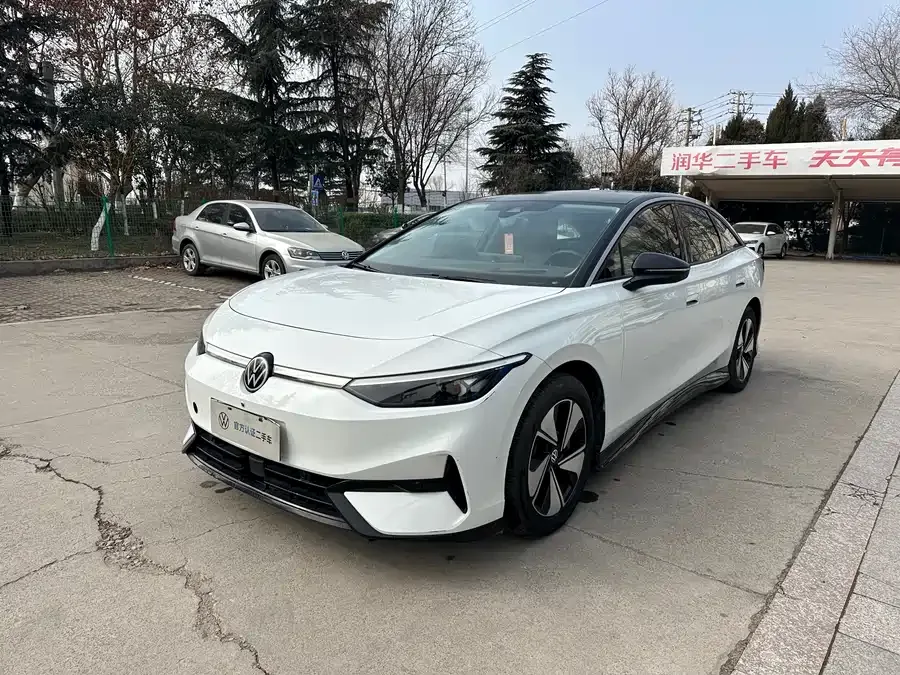 Volkswagen ID.7 VIZZION Volkswagen ID.7 VIZZION 2024 AIR 2024 — фото 1, купить с доставкой в Москву