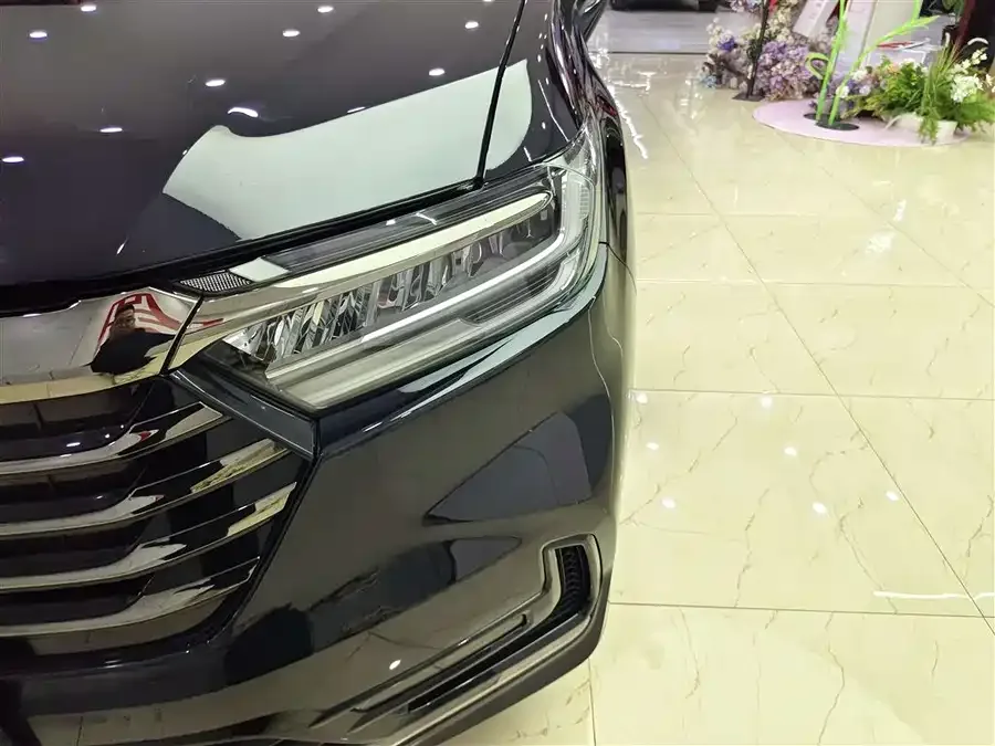 Honda Odyssey 2024 Odyssey 2.0L e:HEV Elite Enjoy Edition 2024 — миниатюра 3