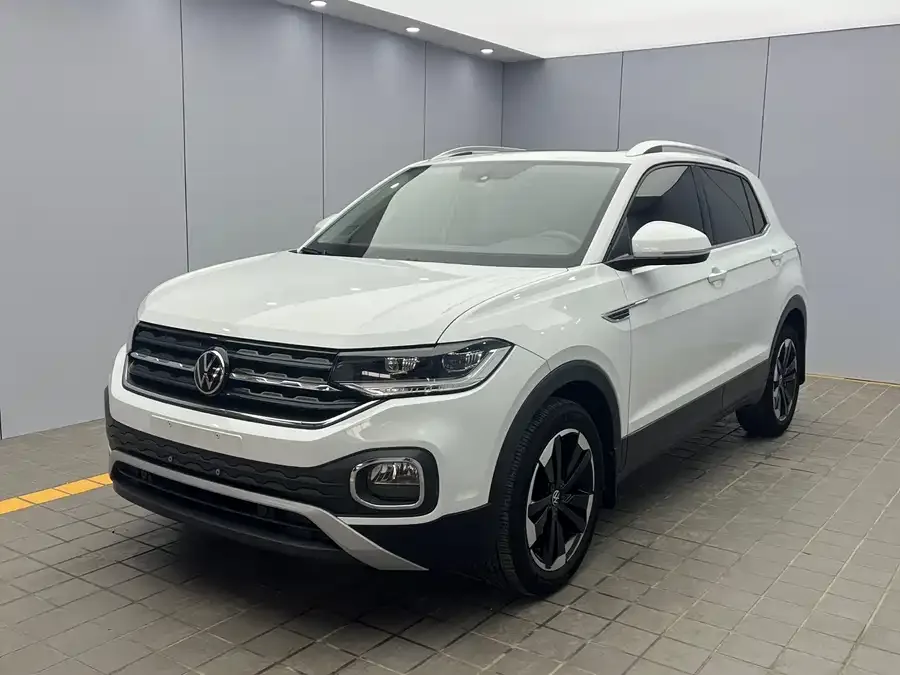 Volkswagen Tacqua Tanying 2021 1.5L automatic smart connected version 2022 — фото 1, купить с доставкой в Москву