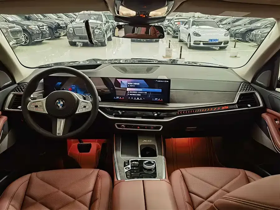 BMW X5 2023 xDrive 30Li Exclusive M Sport Package 2024 — миниатюра 4