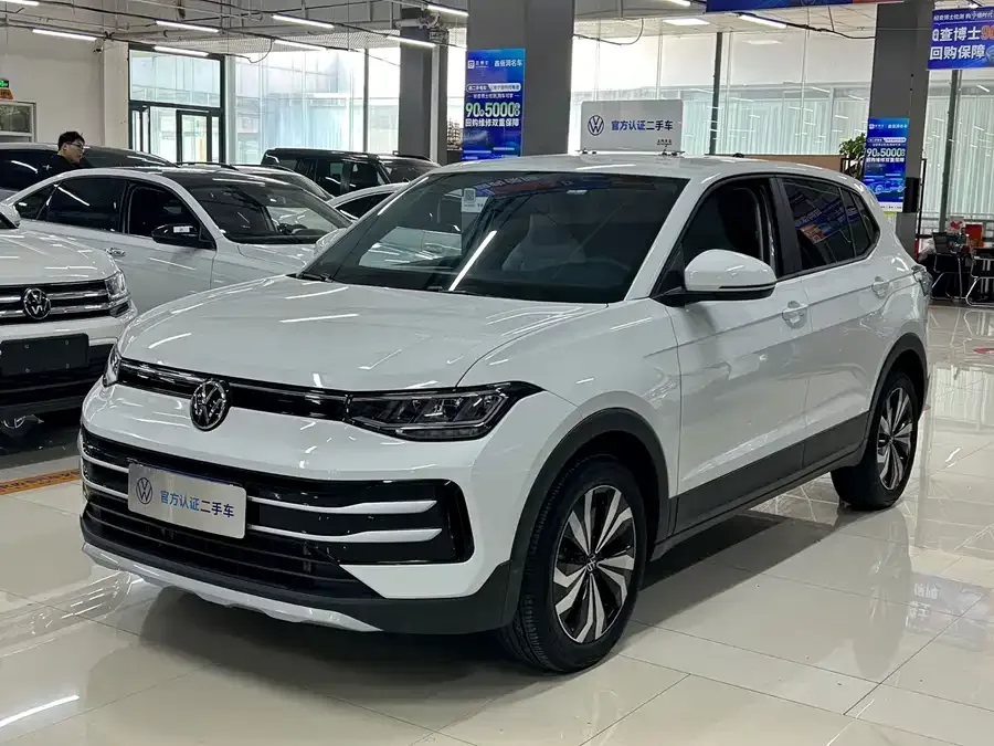 Volkswagen Tiguan (Tharu) 2025