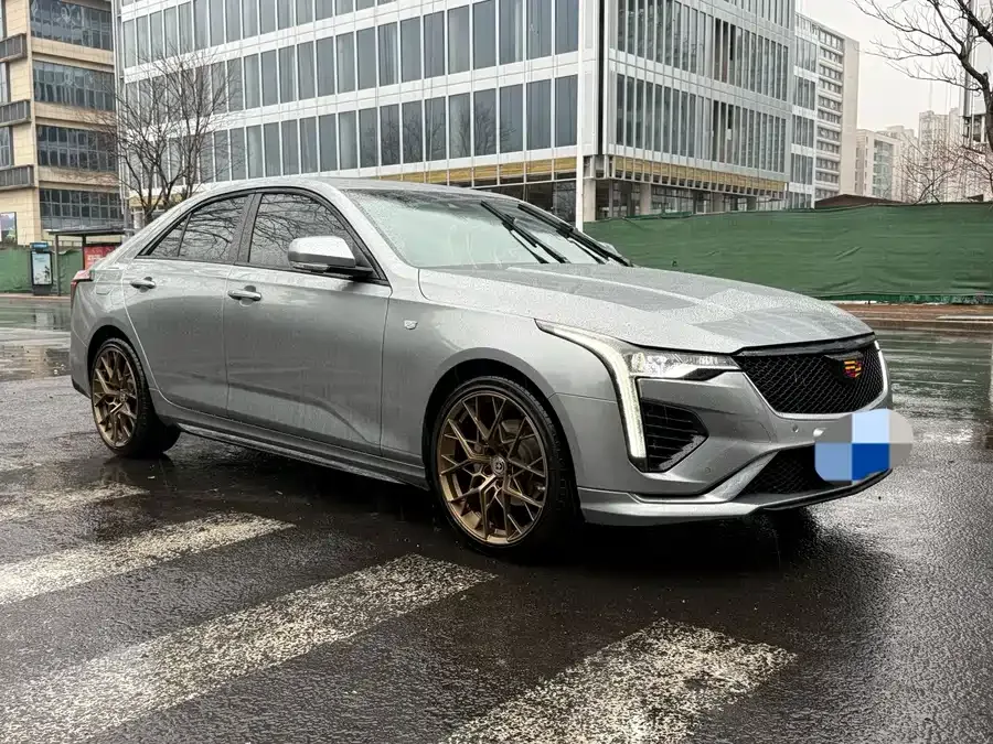 Cadillac CT4 2023 25T Luxury Edition 2023 — миниатюра 3