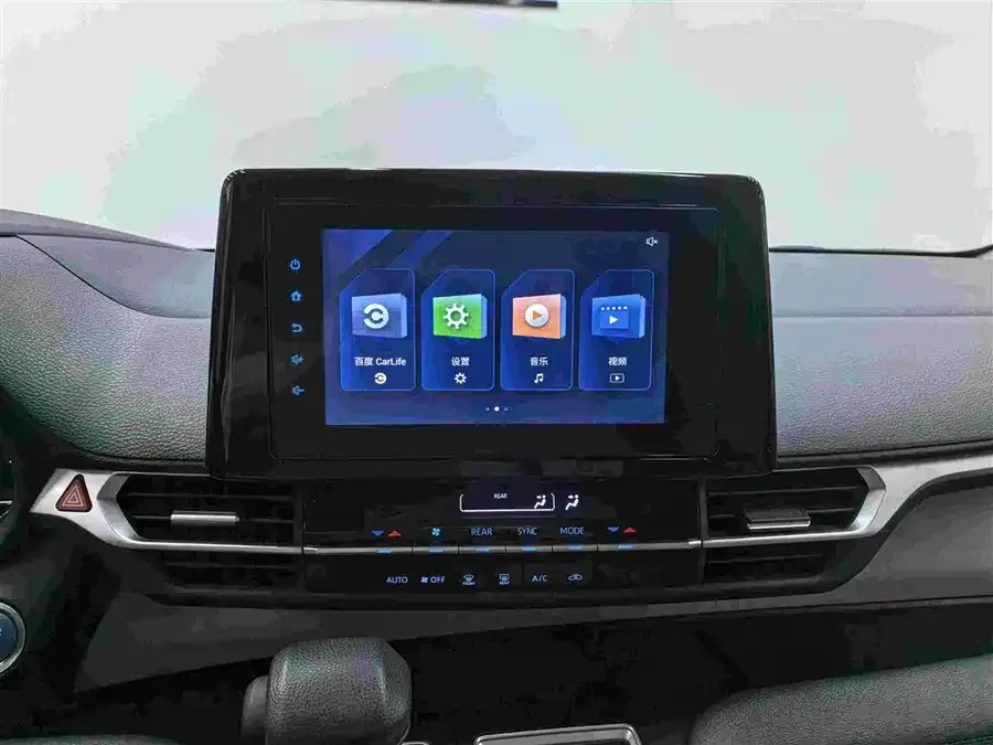 Toyota Sienna SIENNA 2021 2.5L Hybrid Comfort Edition 2022 — миниатюра 3