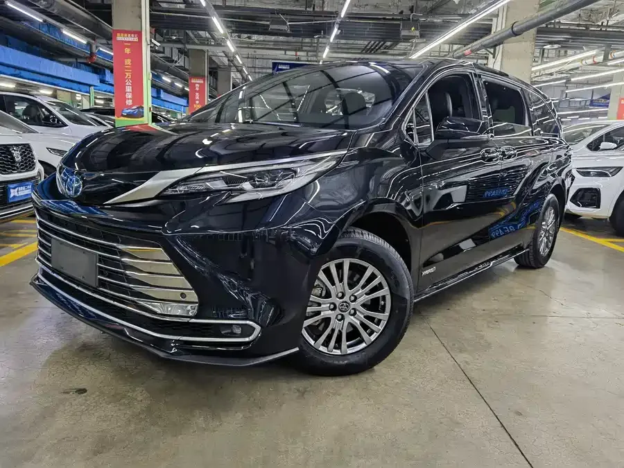 Toyota Sienna 2022