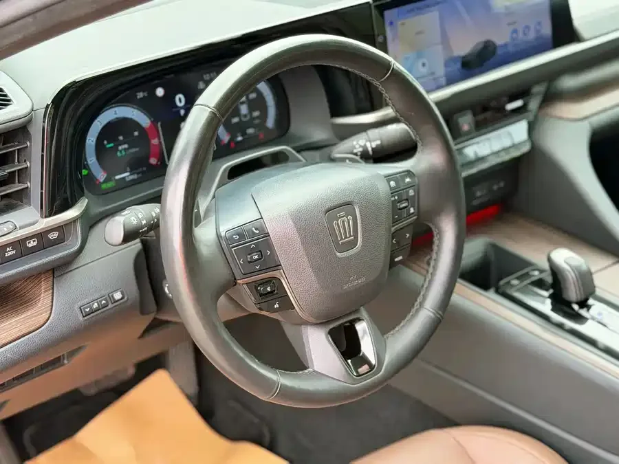 Toyota Crown Crown (Imported) 2024 2.5L Supreme Edition 2024 — миниатюра 3