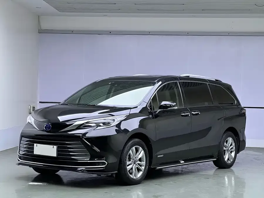 Toyota Sienna 2022