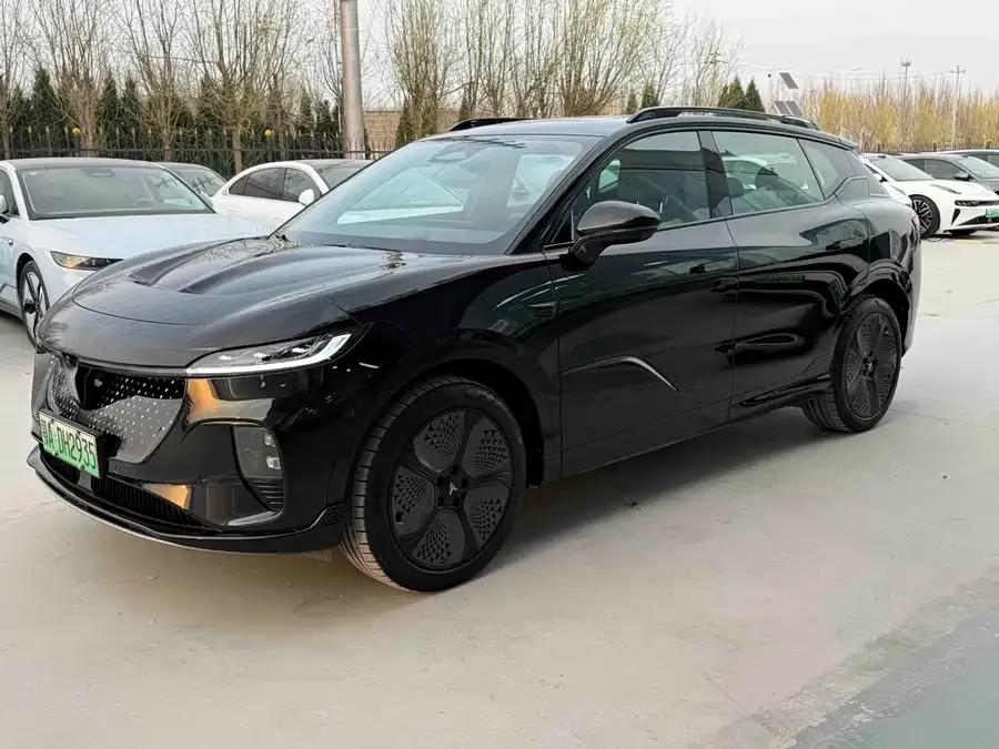 Voyah Courage Lantu Zhiyin 2024 4WD Global Edition 2025 — фото 1, купить с доставкой в Москву