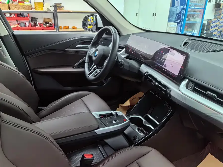 BMW X1 2024 sDrive25Li M Sport Package 2024 — миниатюра 2