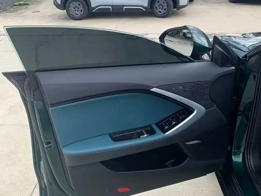MG 7 MG7 2025 2.0T Trophy+ Super Intelligent Driving Edition 2025 — миниатюра 2
