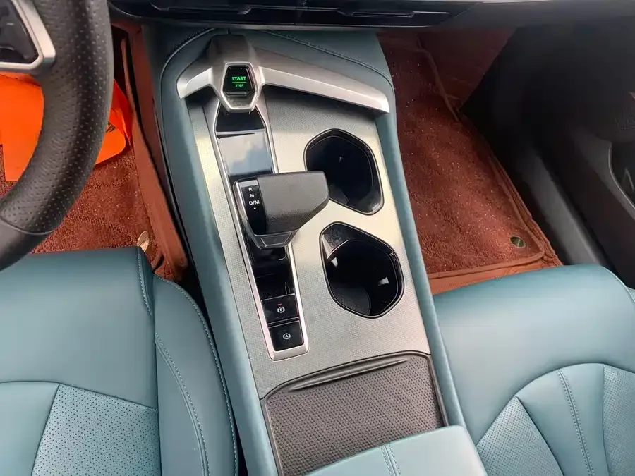 MG 7 MG7 2025 2.0T Trophy+ Super Intelligent Driving Edition 2025 — миниатюра 3