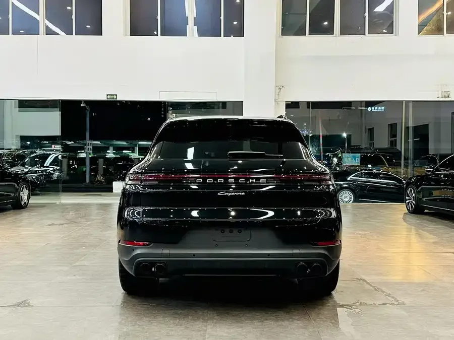 Porsche Cayenne New Energy Cayenne New Energy 2024 Cayenne E-Hybrid 2.0T 2024 — миниатюра 4
