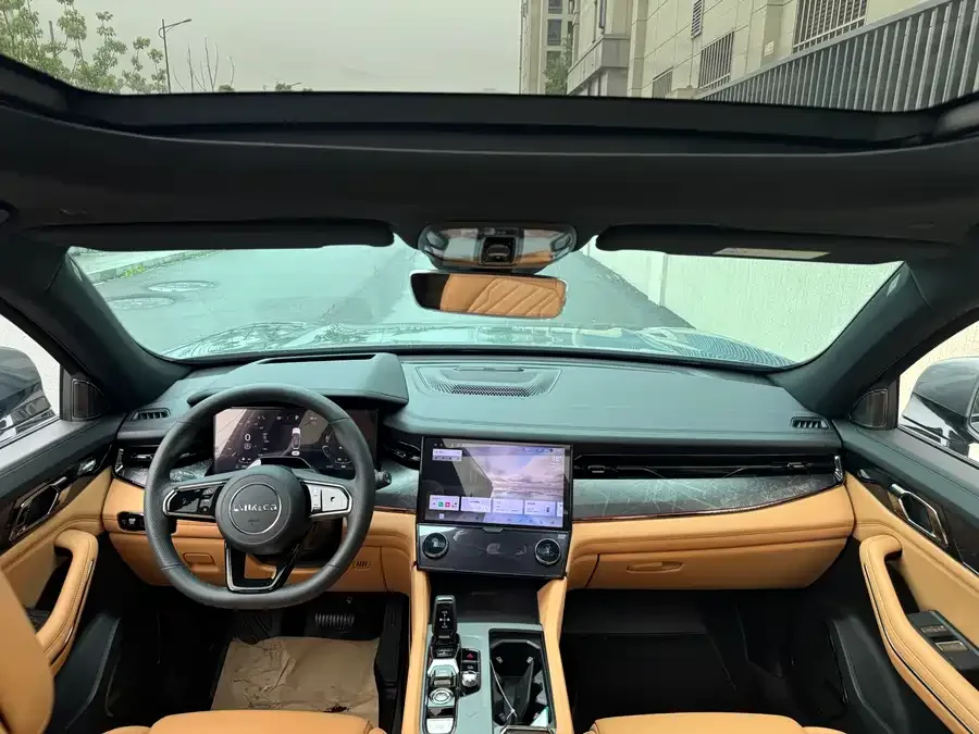 Lynk & Co 09 EM-P Lynk & Co 09 EM-P 2021 2.0T PHEV Halo 6-seater 2023 — миниатюра 2