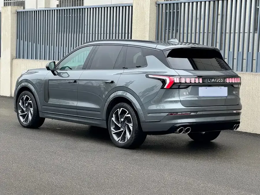 Lynk & Co 09 EM-P Lynk & Co 09 EM-P 2021 2.0T PHEV Halo 6-seater 2023 — миниатюра 5