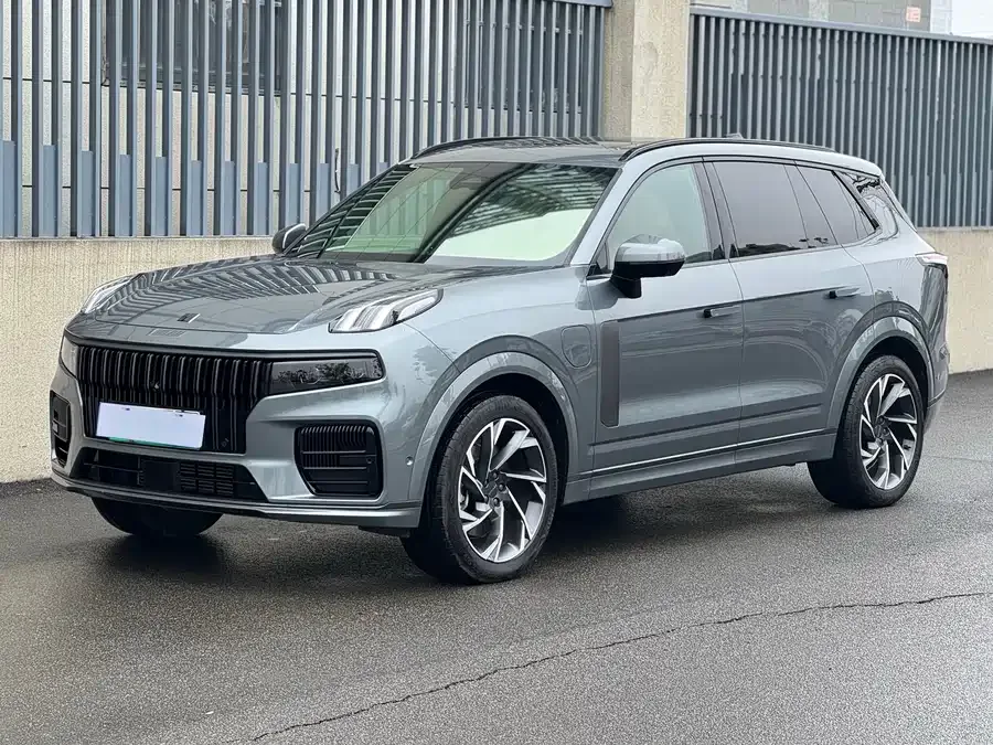Lynk & Co 09 EM-P 2023