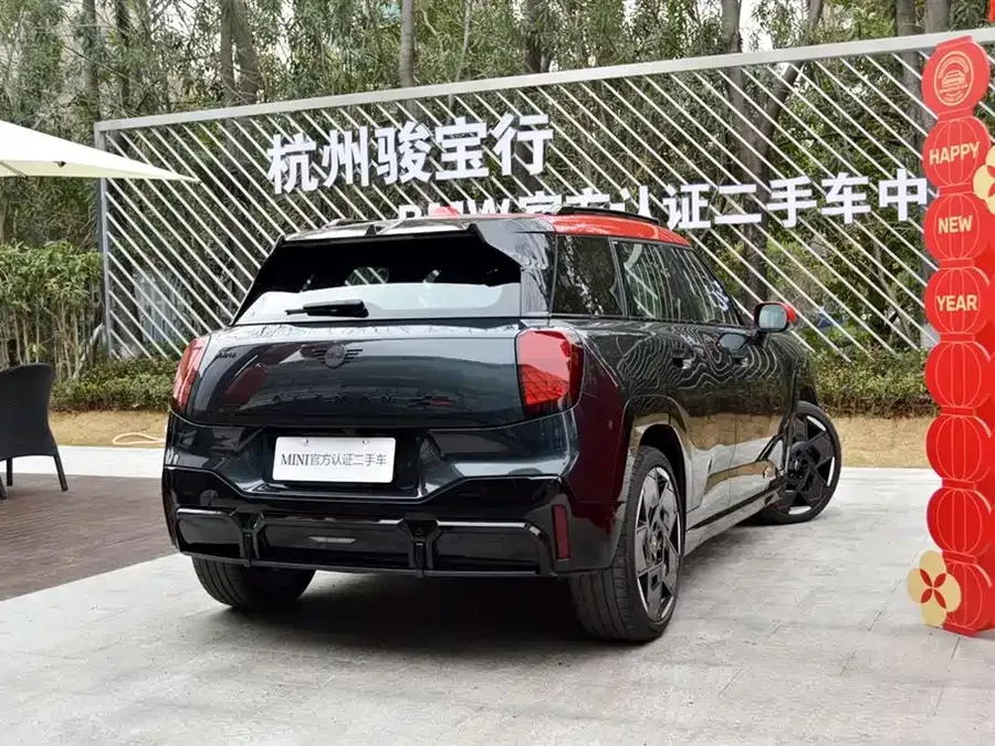 MINI electric JCW ACEMAN MINI JCW ACEMAN ELECTRIC 2025 JOHN COOPER WORKS 2025 — миниатюра 2