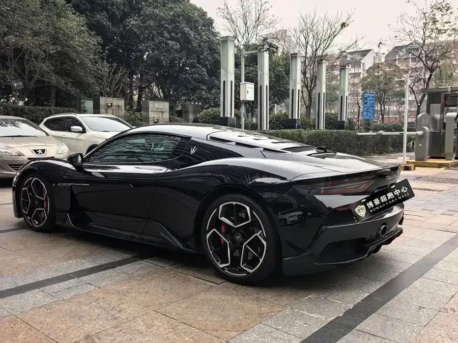 Maserati MC20 Maserati MC20 2023 3.0T Standard Edition 2023 — миниатюра 3