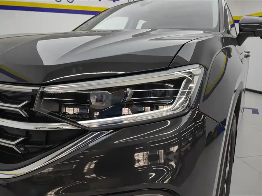 Volkswagen Tayron Tanyue 2023 330TSI 2WD Luxury Plus Advanced Edition 2023 — миниатюра 2