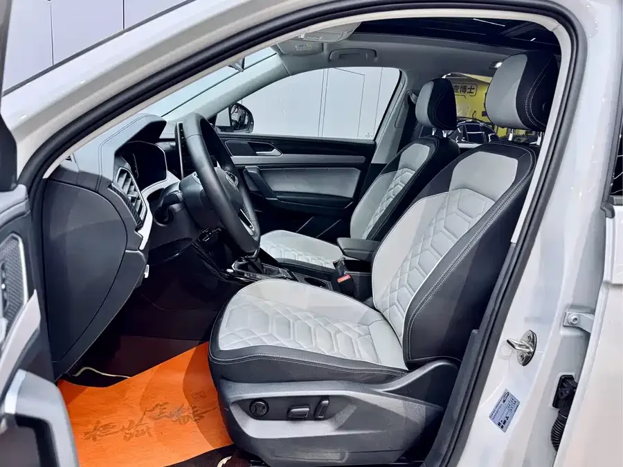 Volkswagen Tayron Tanyue 2024 330TSI 2WD Luxury Plus Advanced Edition 2024 — миниатюра 3
